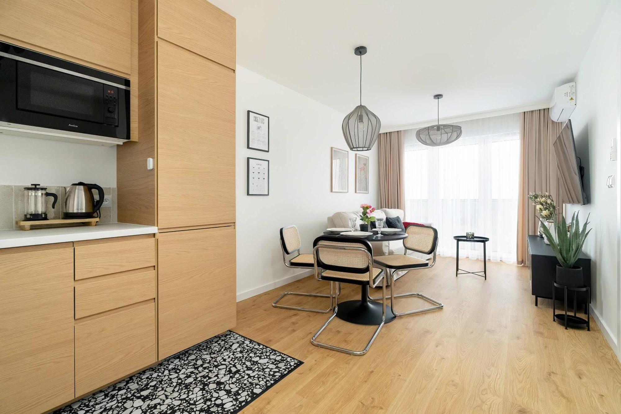 Apartment Komfortowy W Poznaniu Parking & Klimatyzacja By Renters Poznan